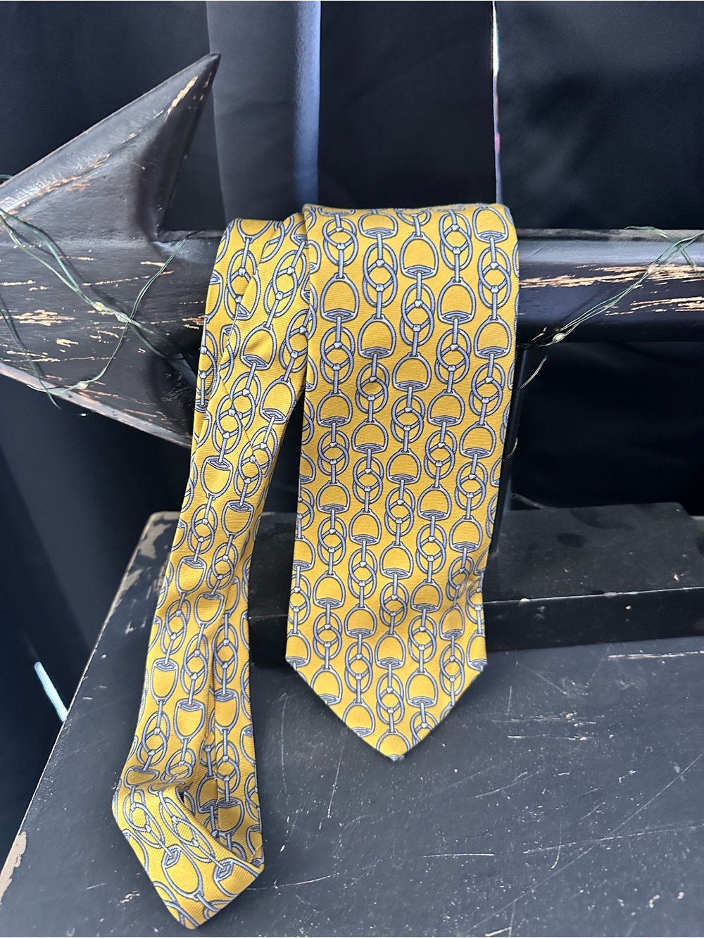 Yellow Hermes Geometric Pattern Men's Silk Tie